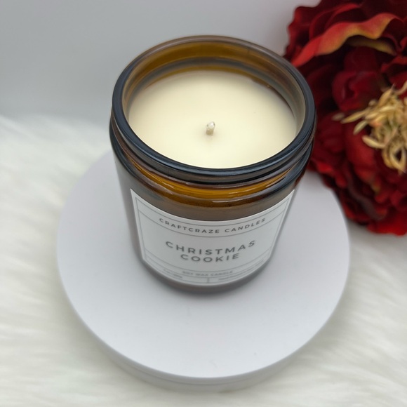 Hand Poured Christmas Cookie Soy Wax Candle 7oz - Picture 2 of 3